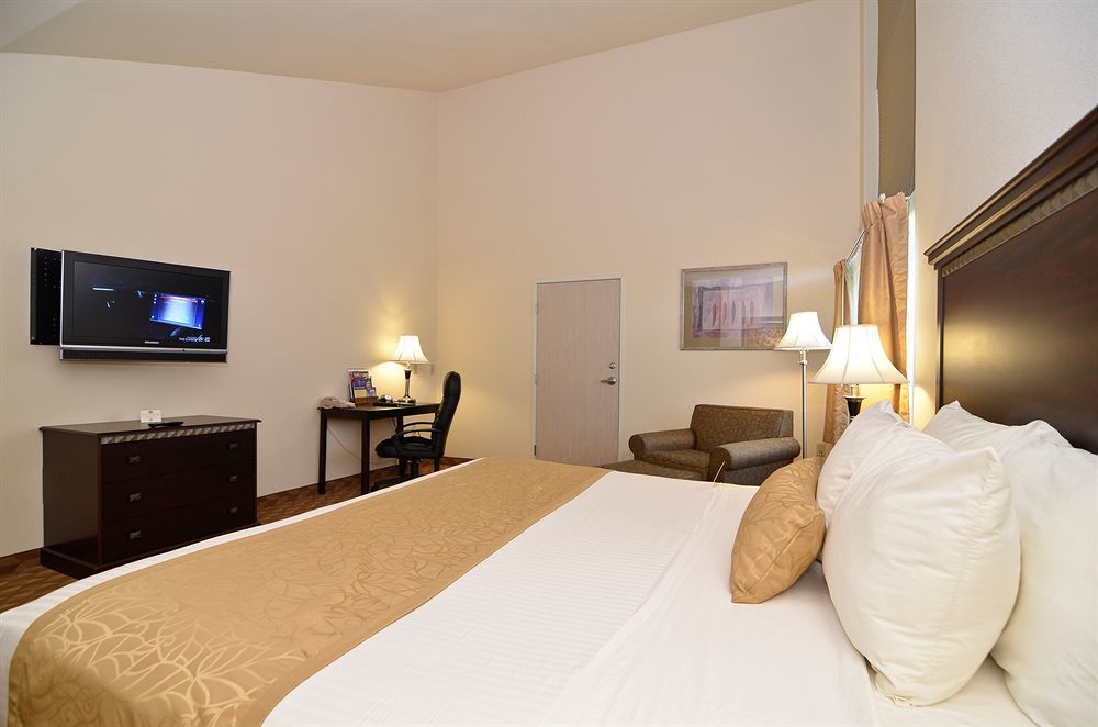 Best Western Plus Battleground Inn & Suites Battle Ground Exterior photo